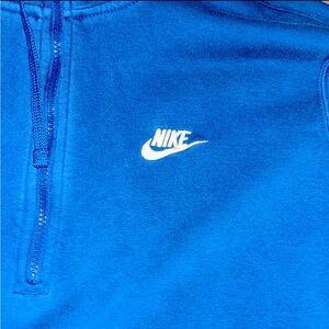 Nike half zip, light blue, Size: Large